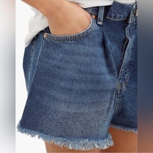 NWOT Raey Fold Raw‎ Hem Denim Shorts Size 32